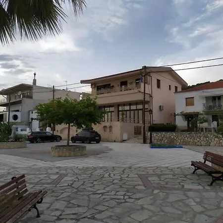 Anchors Aweigh 1-n.skioni Kassandra Sea View Apt. Lejlighed Nea Skioni