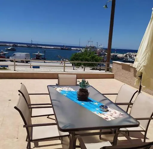 Апартаменты Anchors Aweigh 1-n.skioni Kassandra Sea View Apt. *